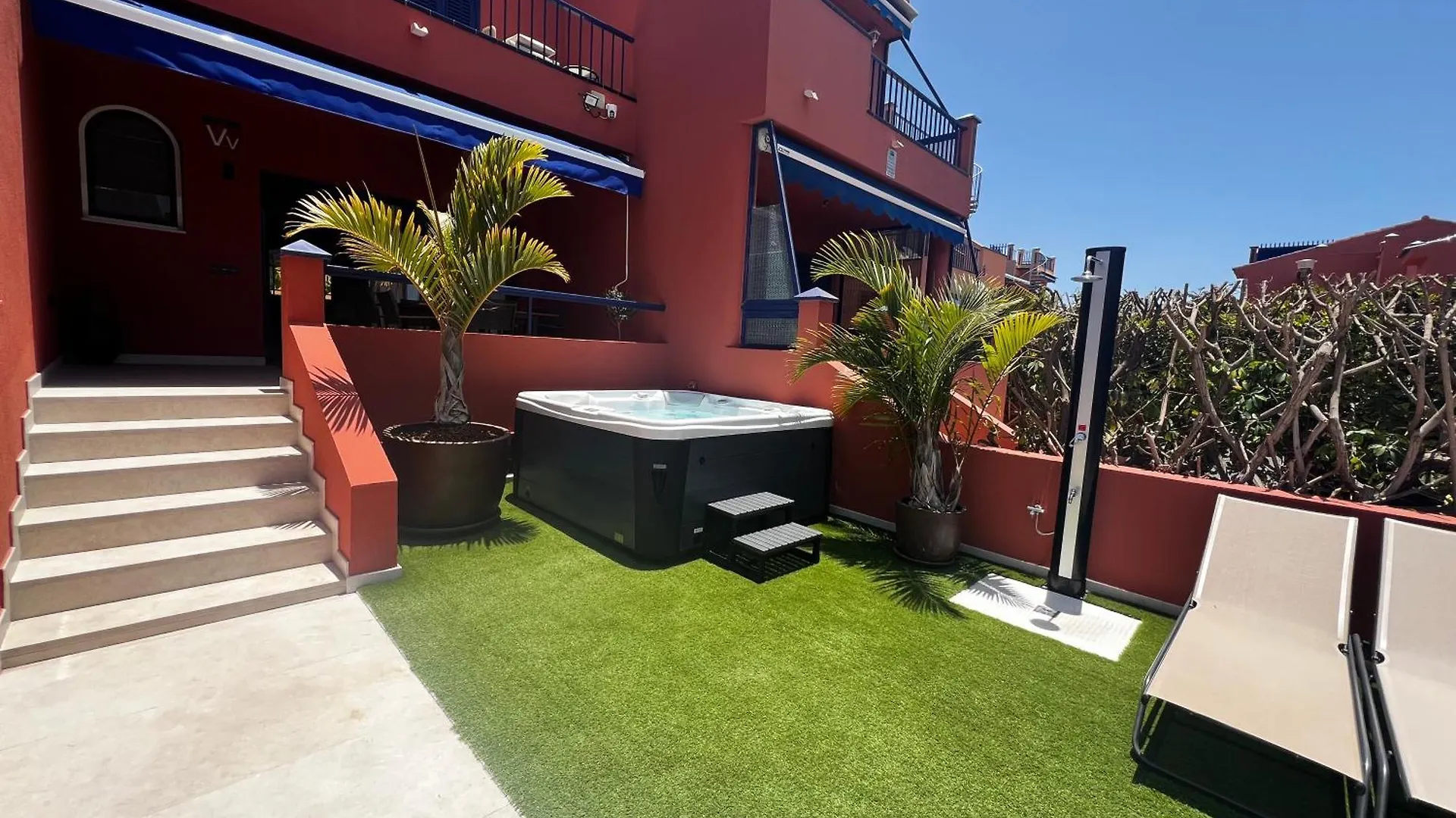 Beach And Golf Holiday Home With Private Jacuzzi Maspalomas  Maspalomas (Gran Canaria)